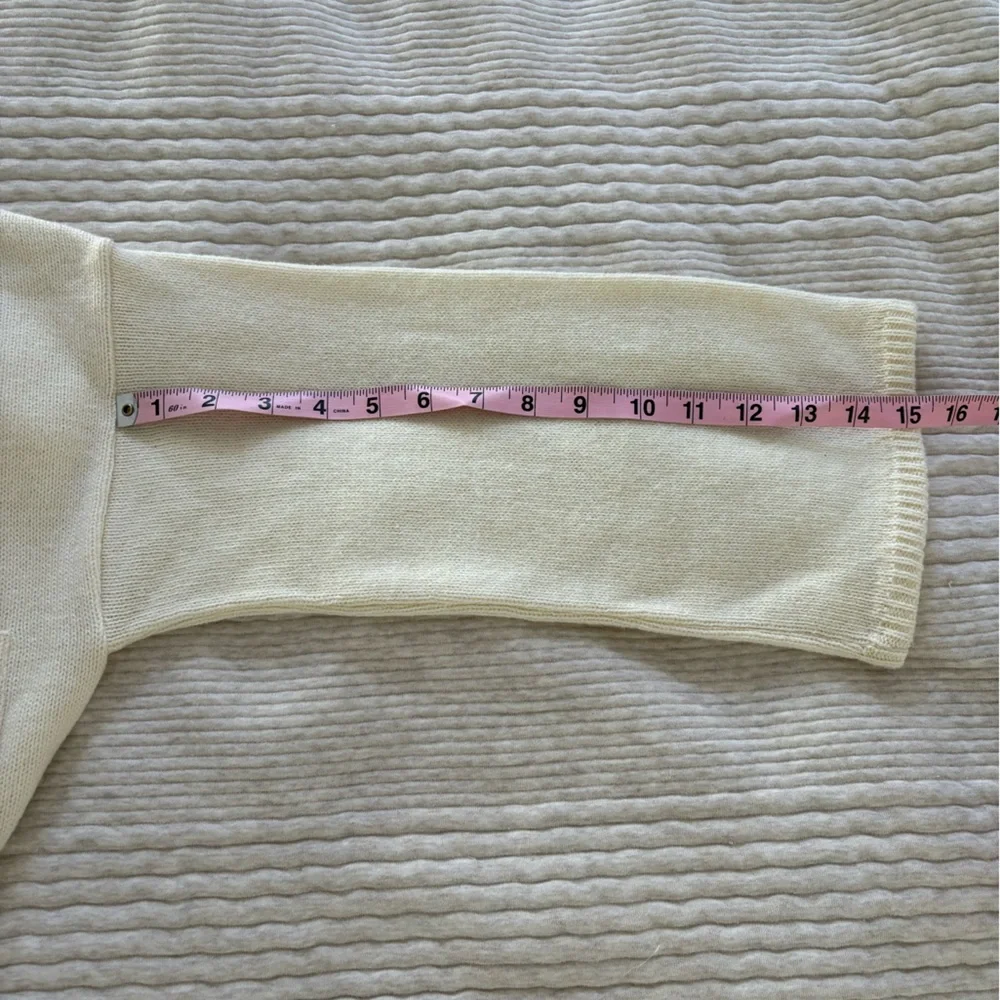 Vintage Sidney Gould “it’s pure Gould” Wool and Acrylic Cream Women’s Sweater - Picture 3 of 12